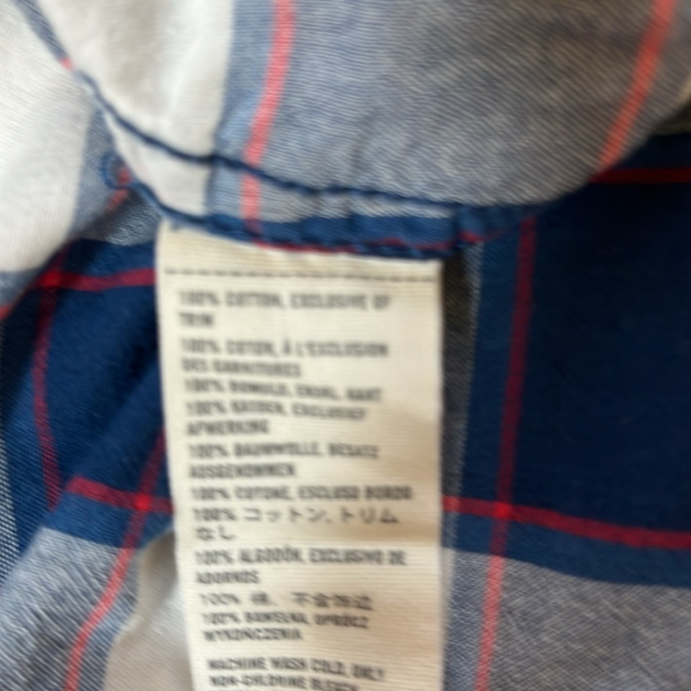 Abercrombie & Fitch, women’s large, button down plaid shirt, red/white/blue - Picture 7 of 7